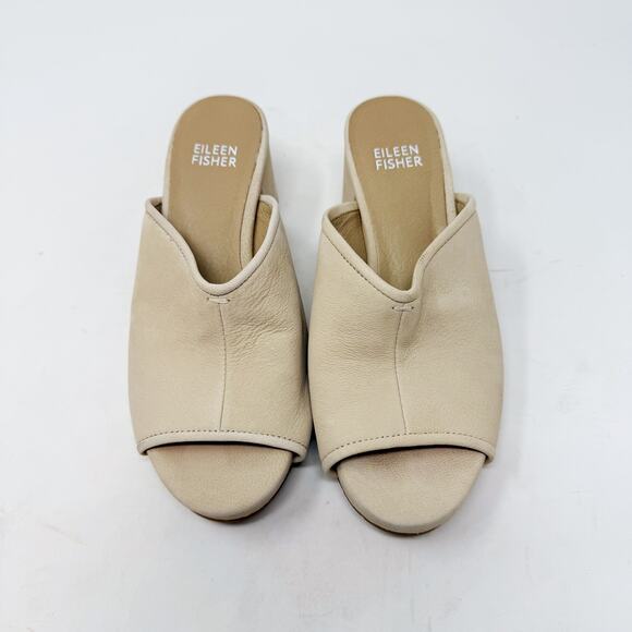 Eileen Fisher 5.5 Cream Lino Leather Fala Block Heel Sandals Slip On V Shape - Picture 3 of 10
